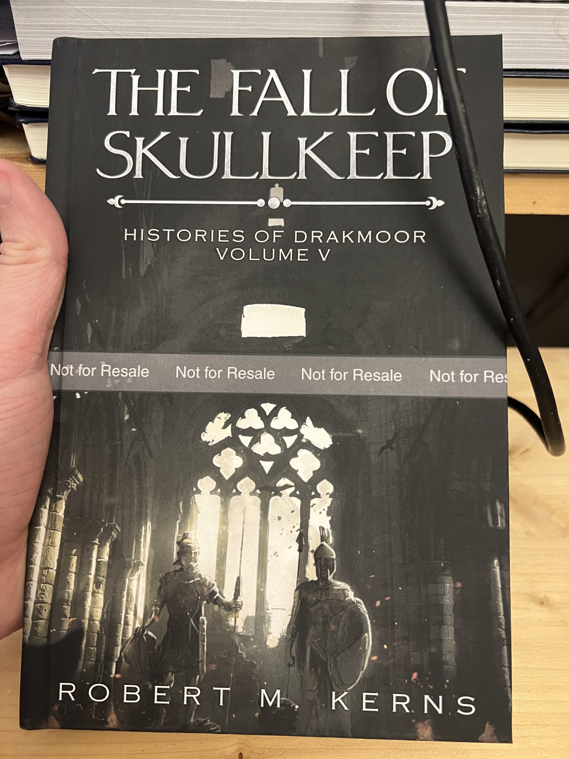 "The Fall of Skullkeep" in case-laminate hardcover